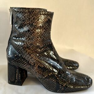 ZARA SNAKESKIN BOOTs